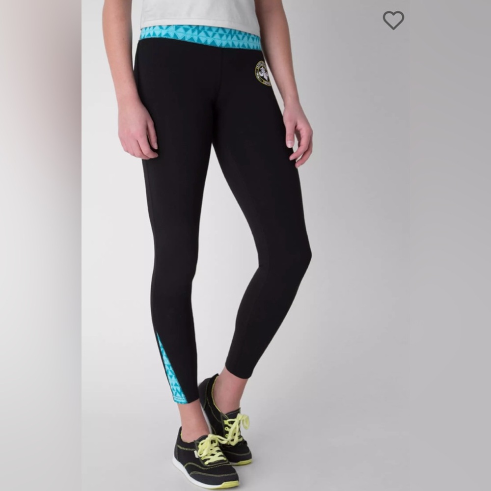 NWT Affliction Hampton Sport Pant Black w/turq. printed insets Size M